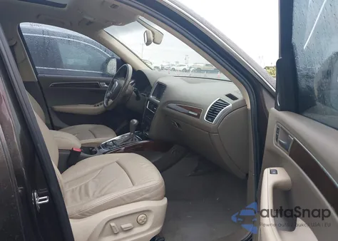 2011 Audi Q5 2.0T Premium z USA, uszkodzony, nr VIN WA1LFAFP4BA016456